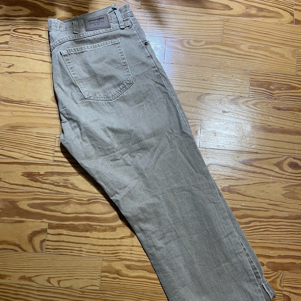 Wrangler Authentics Tan Cargo Jeans